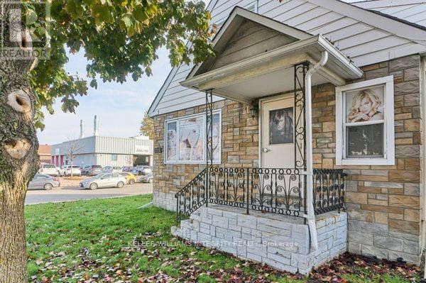 276 Mcarthur Avenue