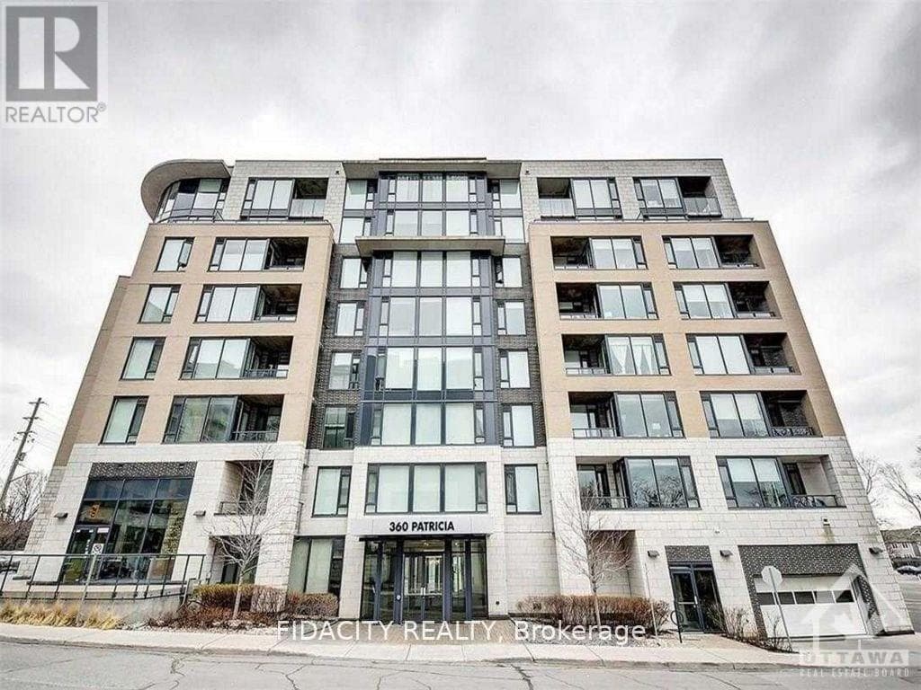 102 - 360 Patricia Street