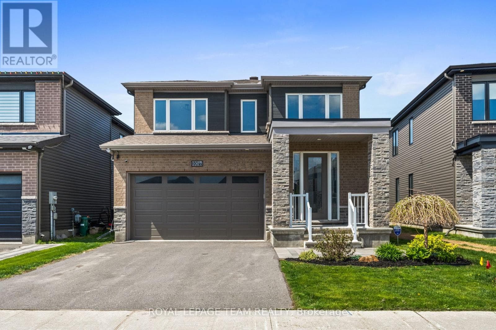 1007 Offley Road
