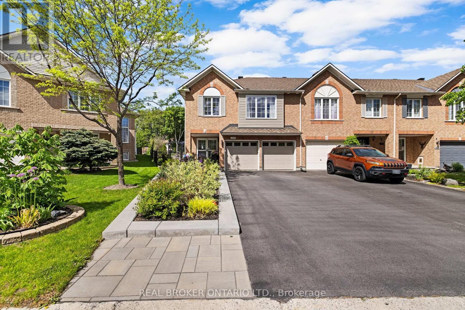 124 Macassa Circle