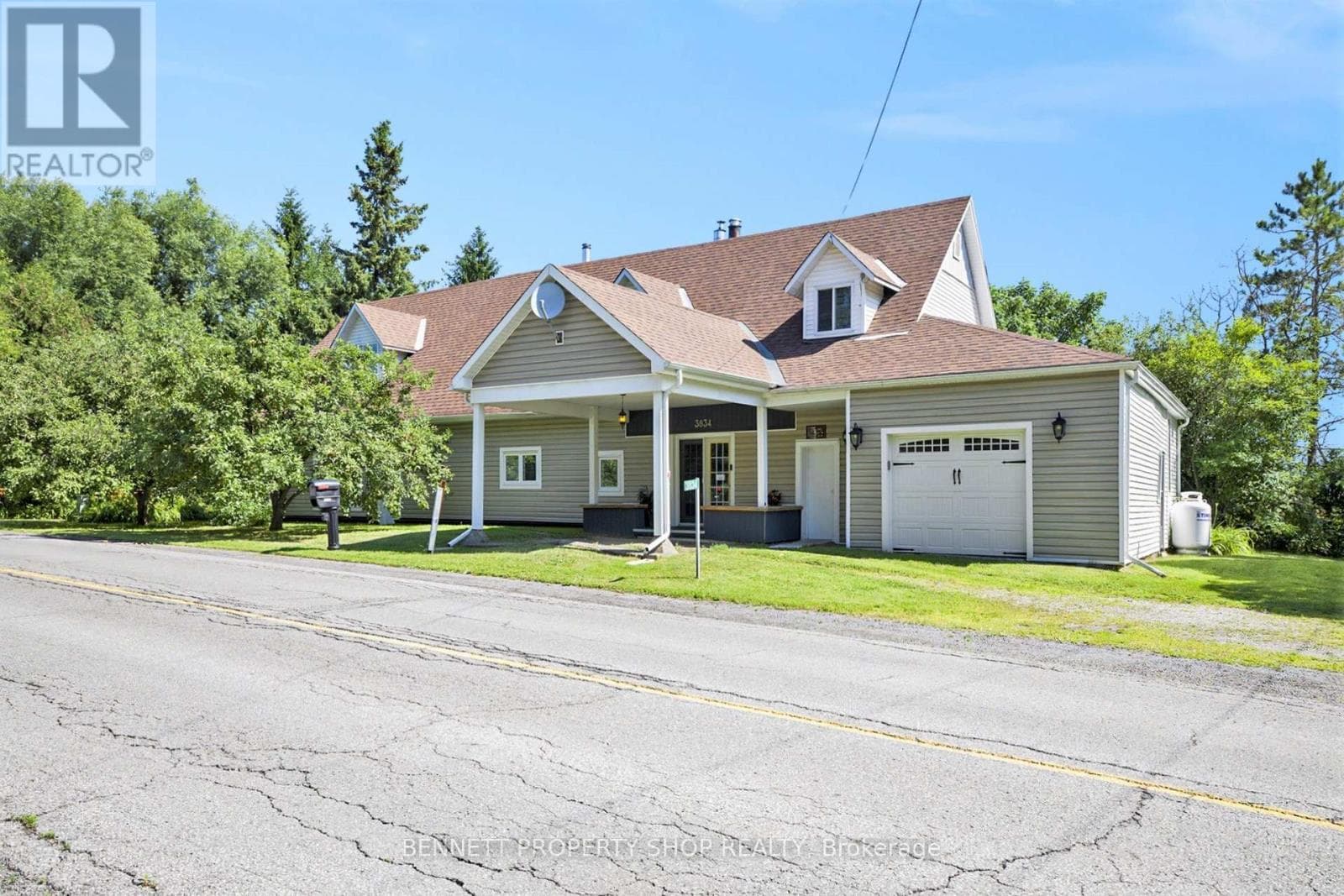 3834 Woodkilton Road