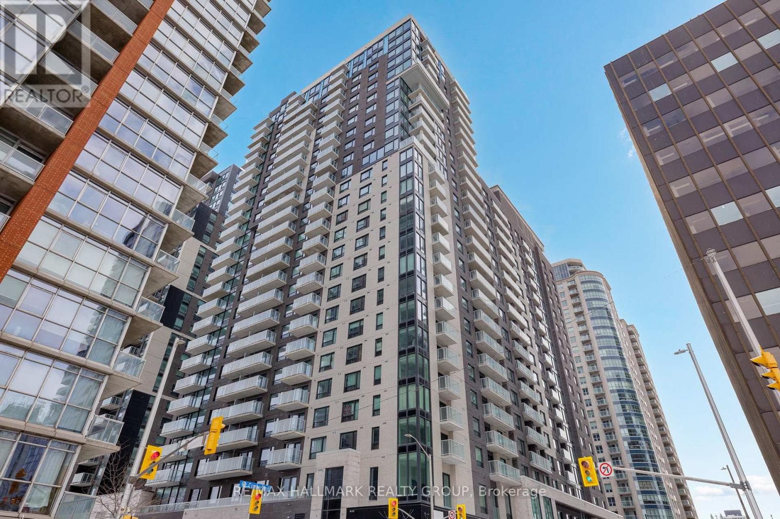 2406 - 180 George Street