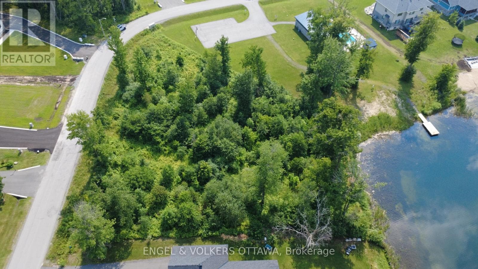 576 Shoreway Drive