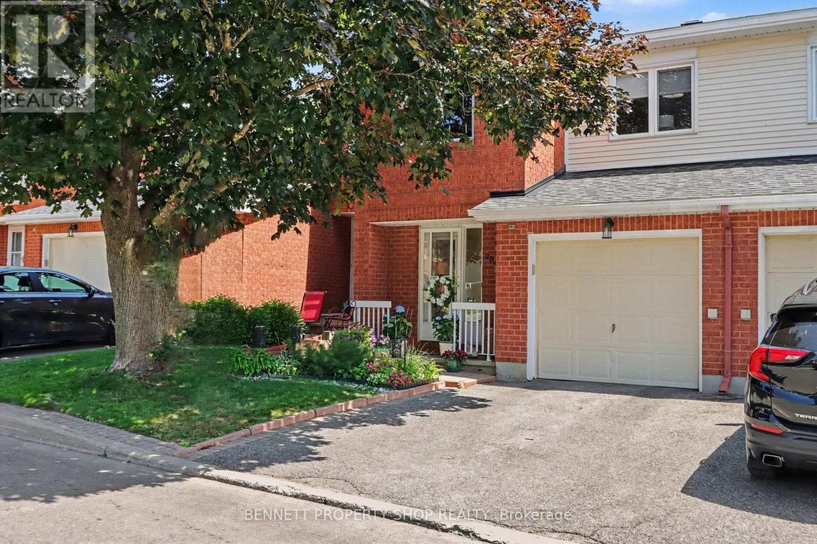 B - 2 Maple Ridge Crescent
