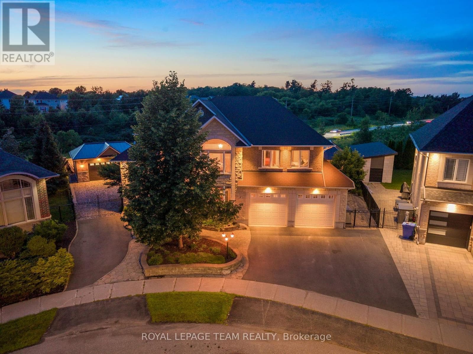 7 Tradewinds Drive