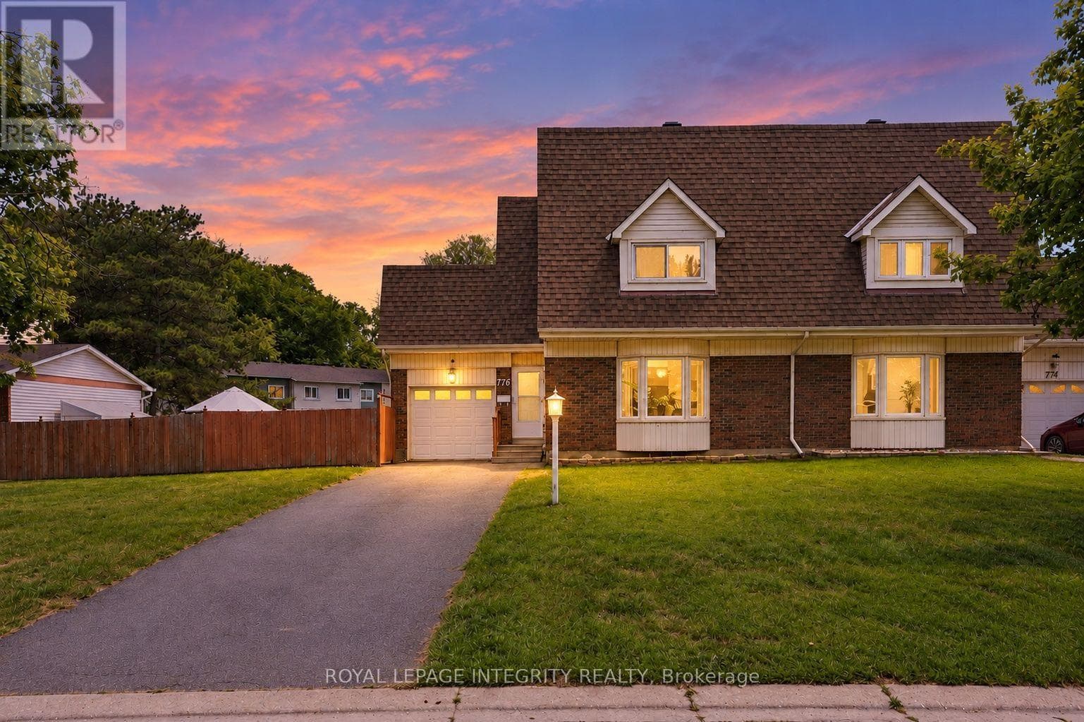 776 Vinette Crescent