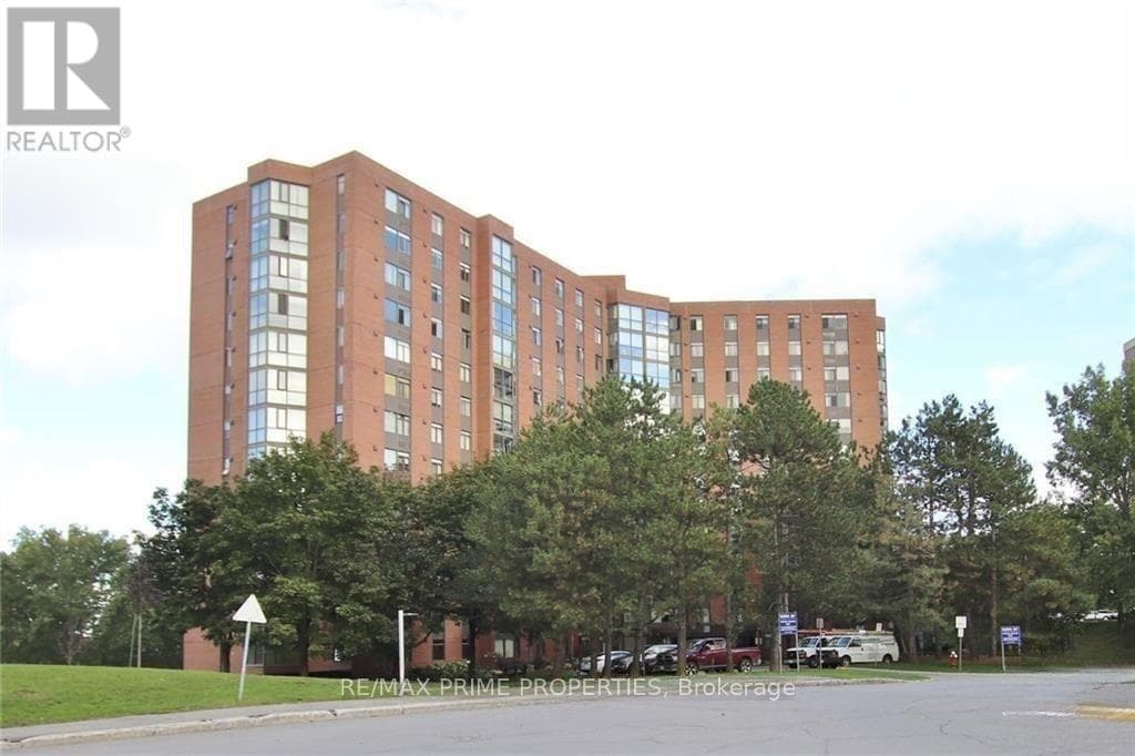 410 - 2871 Richmond Road