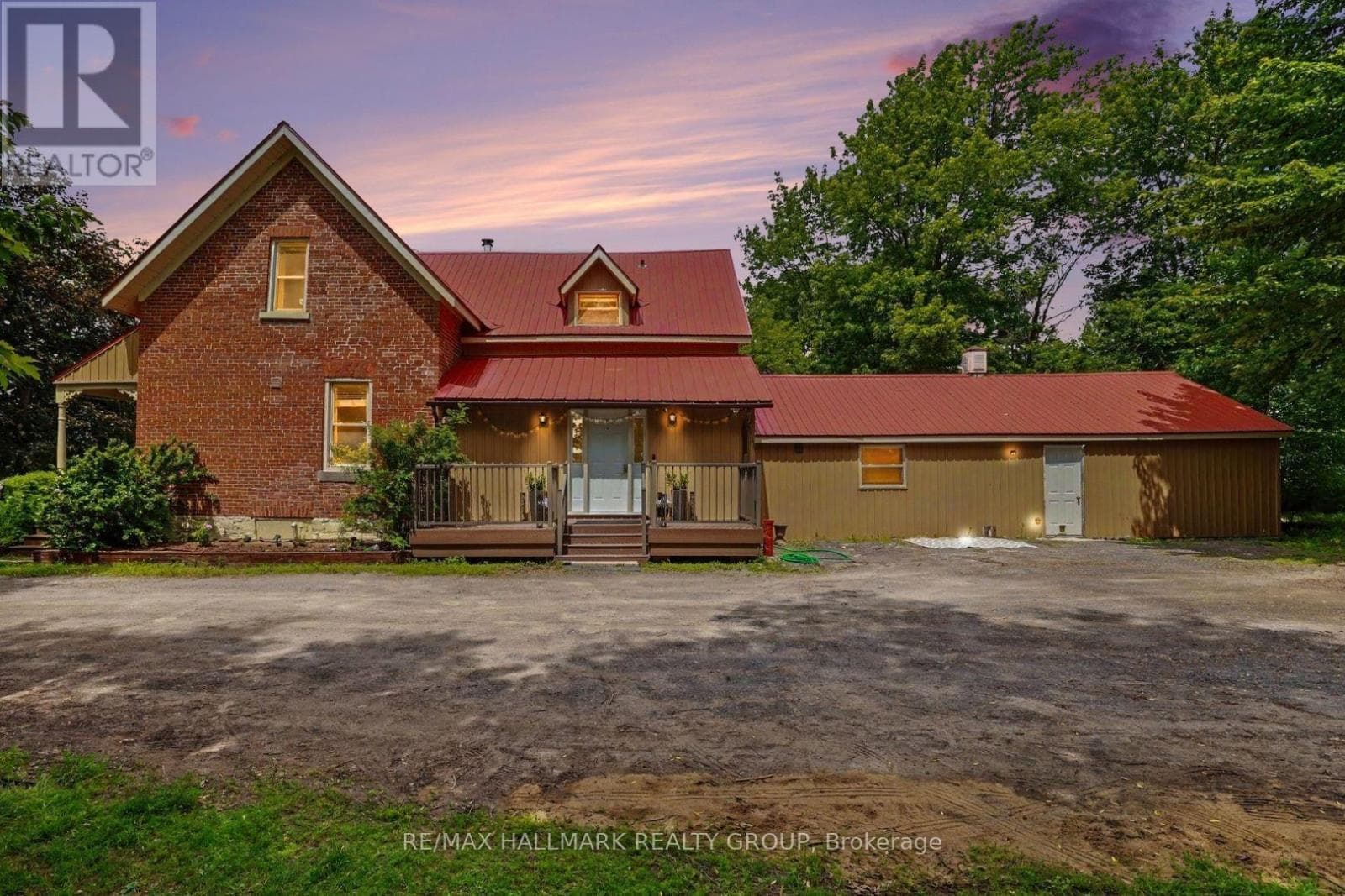 3548 Woodkilton Road