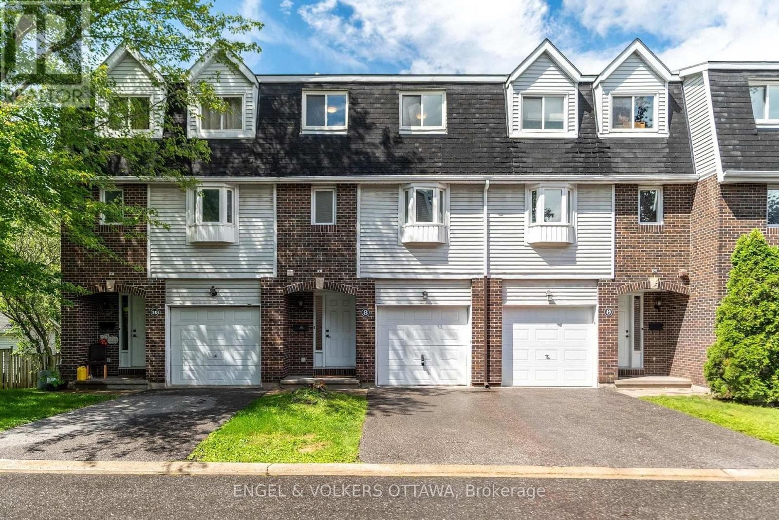 8 Almond Lane