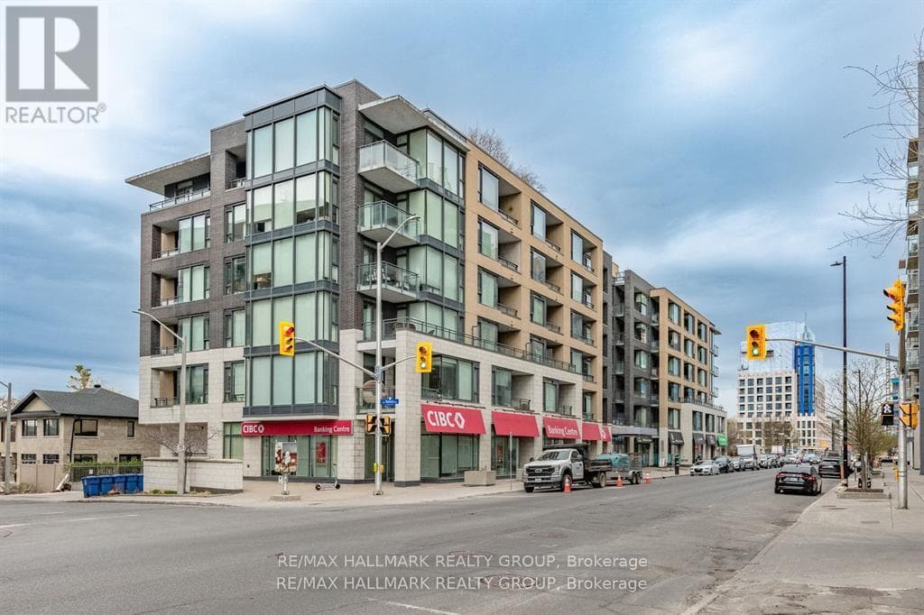 319 - 101 Richmond Road
