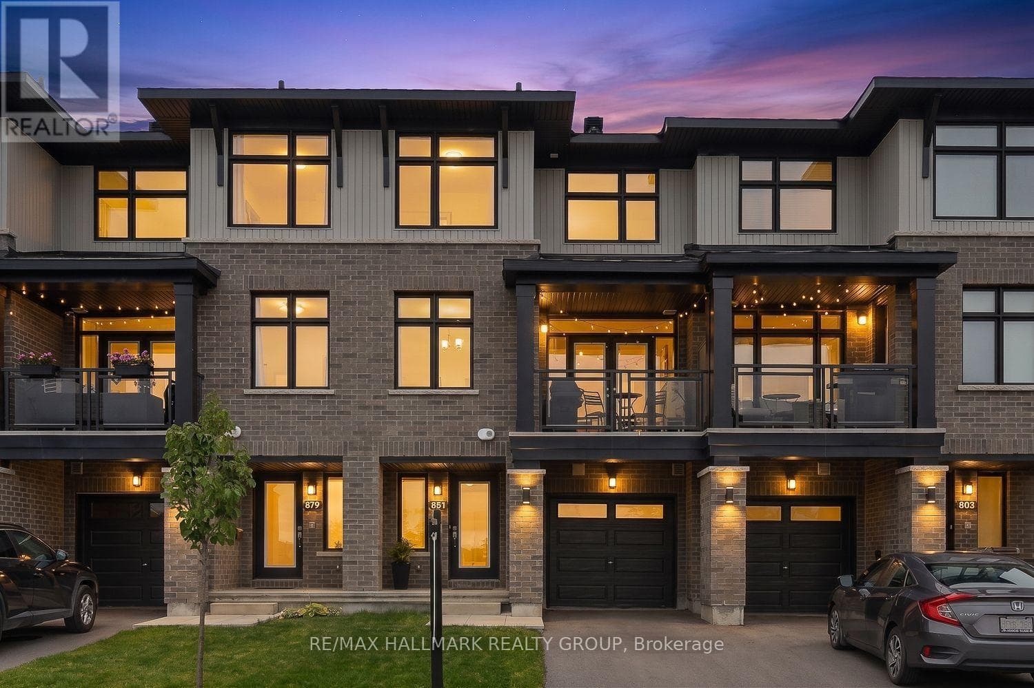 881 Couloir Road