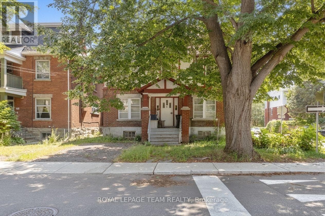 101 Grosvenor Avenue