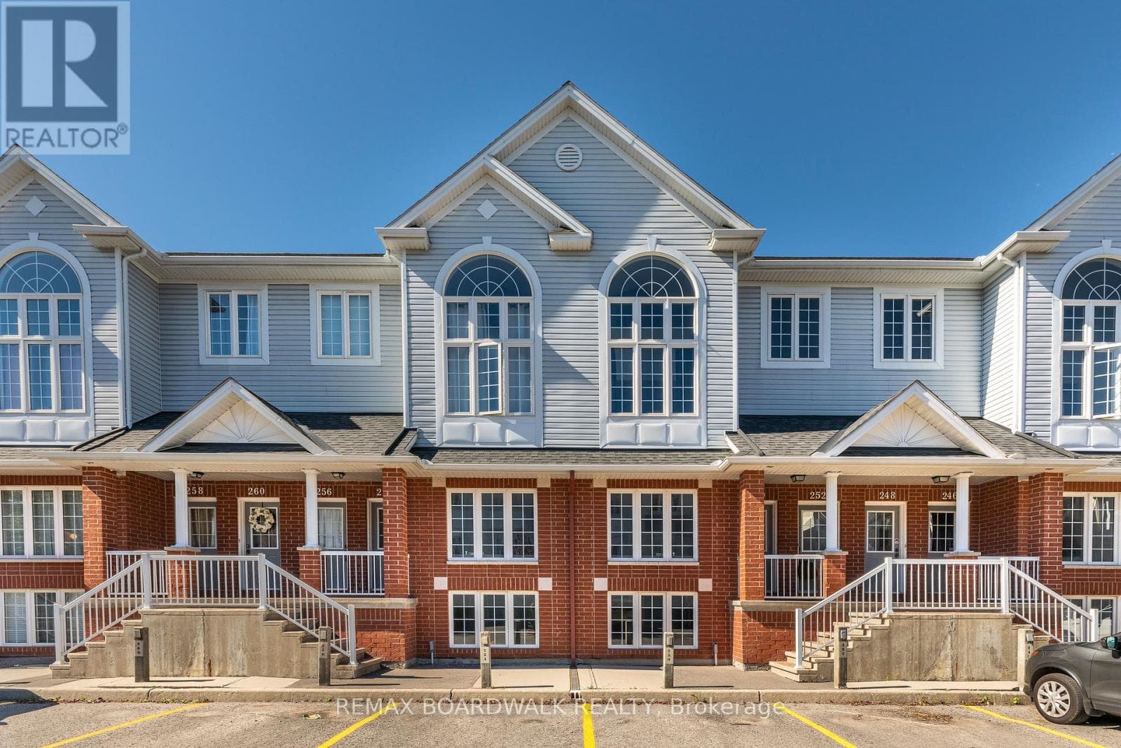 250 Gershwin Private