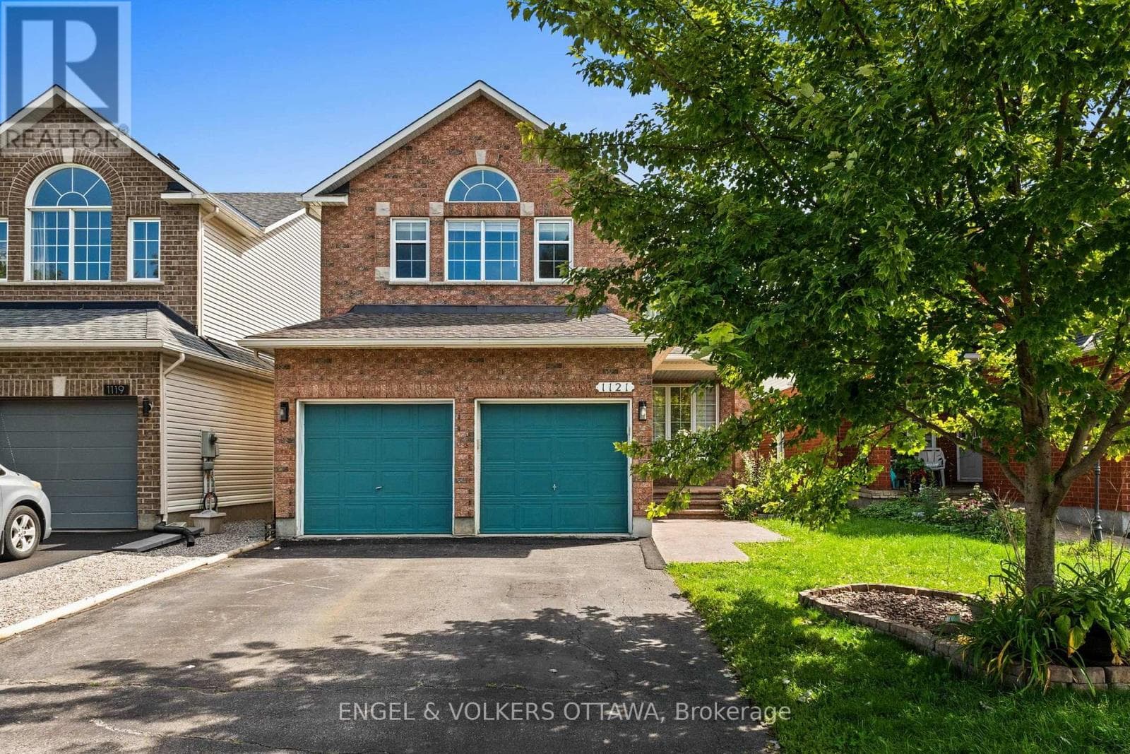 1121 Rocky Harbour Crescent