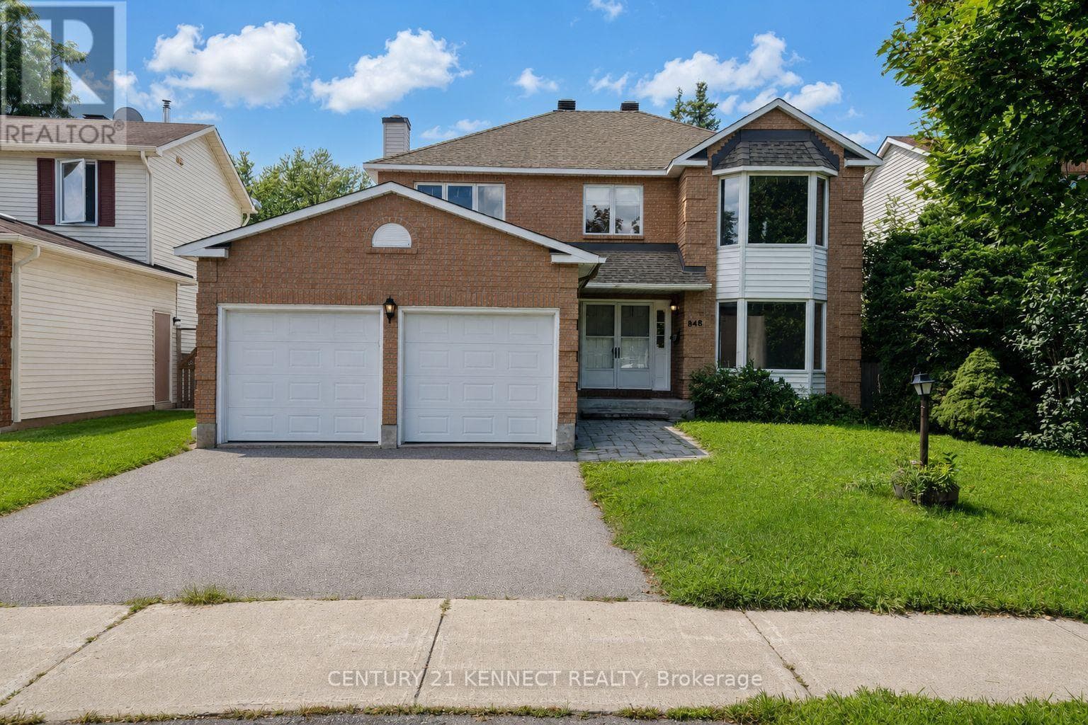 848 Fairlawn Avenue