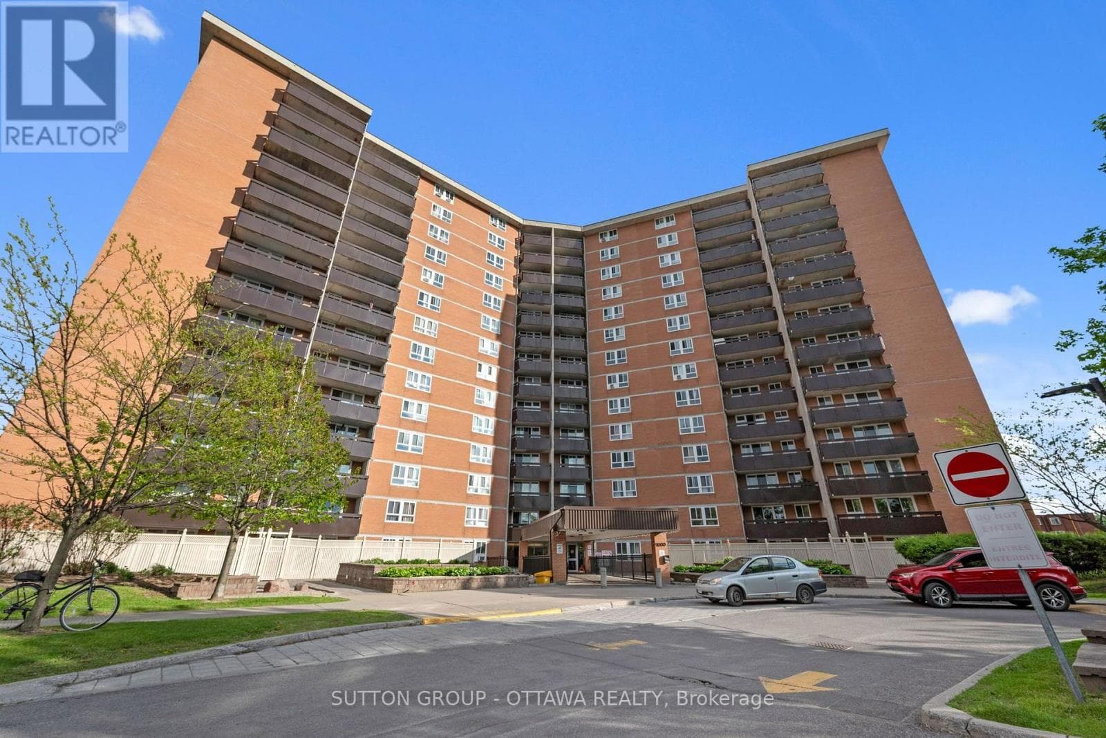 516 - 2000 Jasmine Crescent