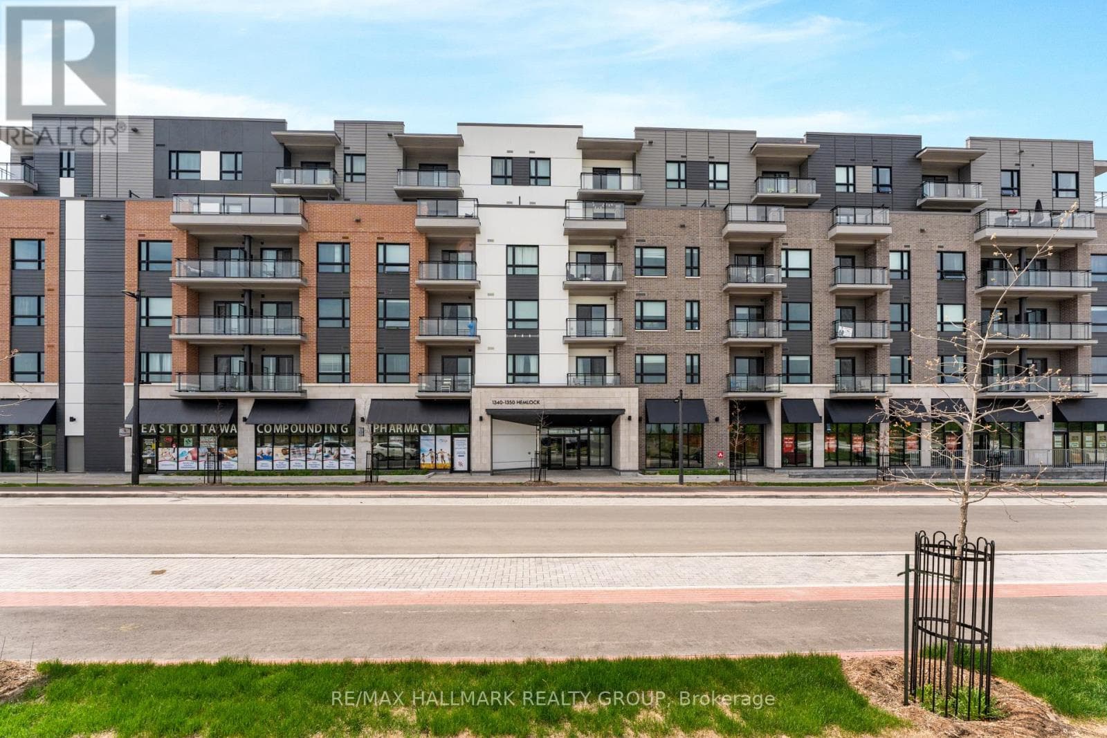 411 - 1350 Hemlock Road
