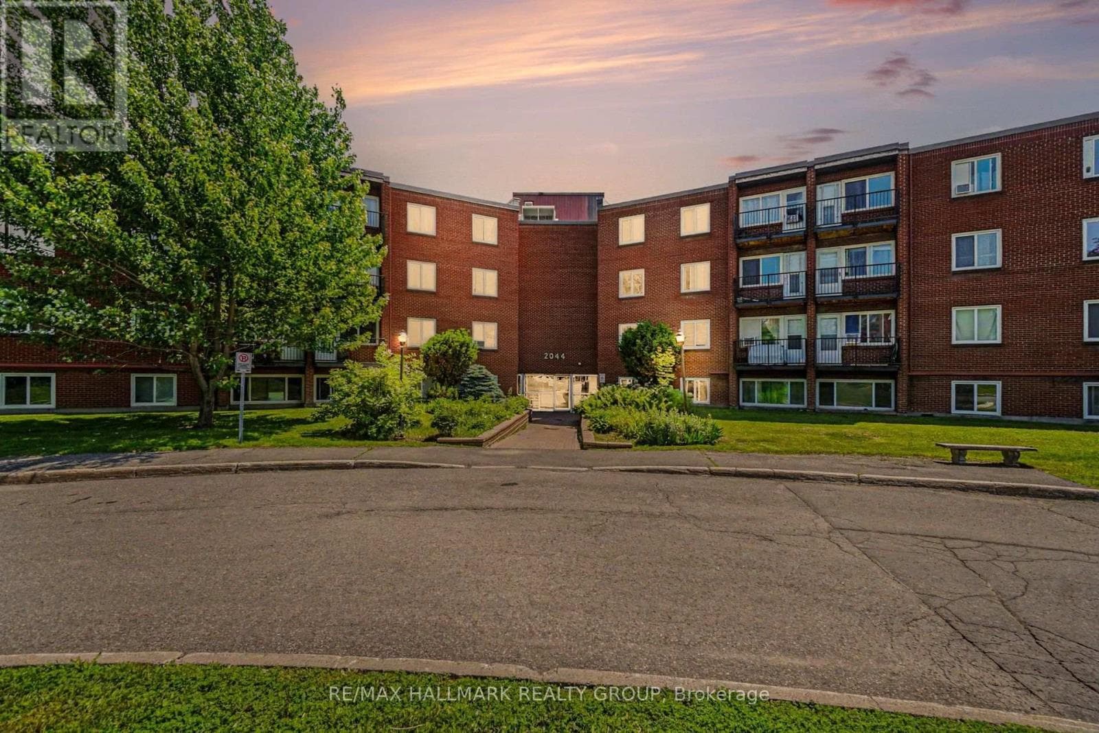 306a - 2044 Arrowsmith Drive