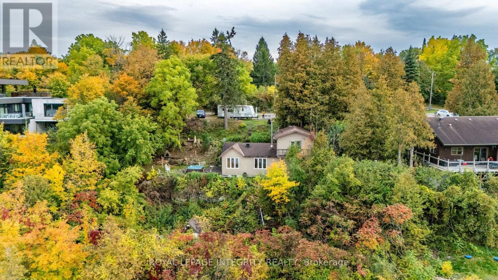 1587 Lilac Lane