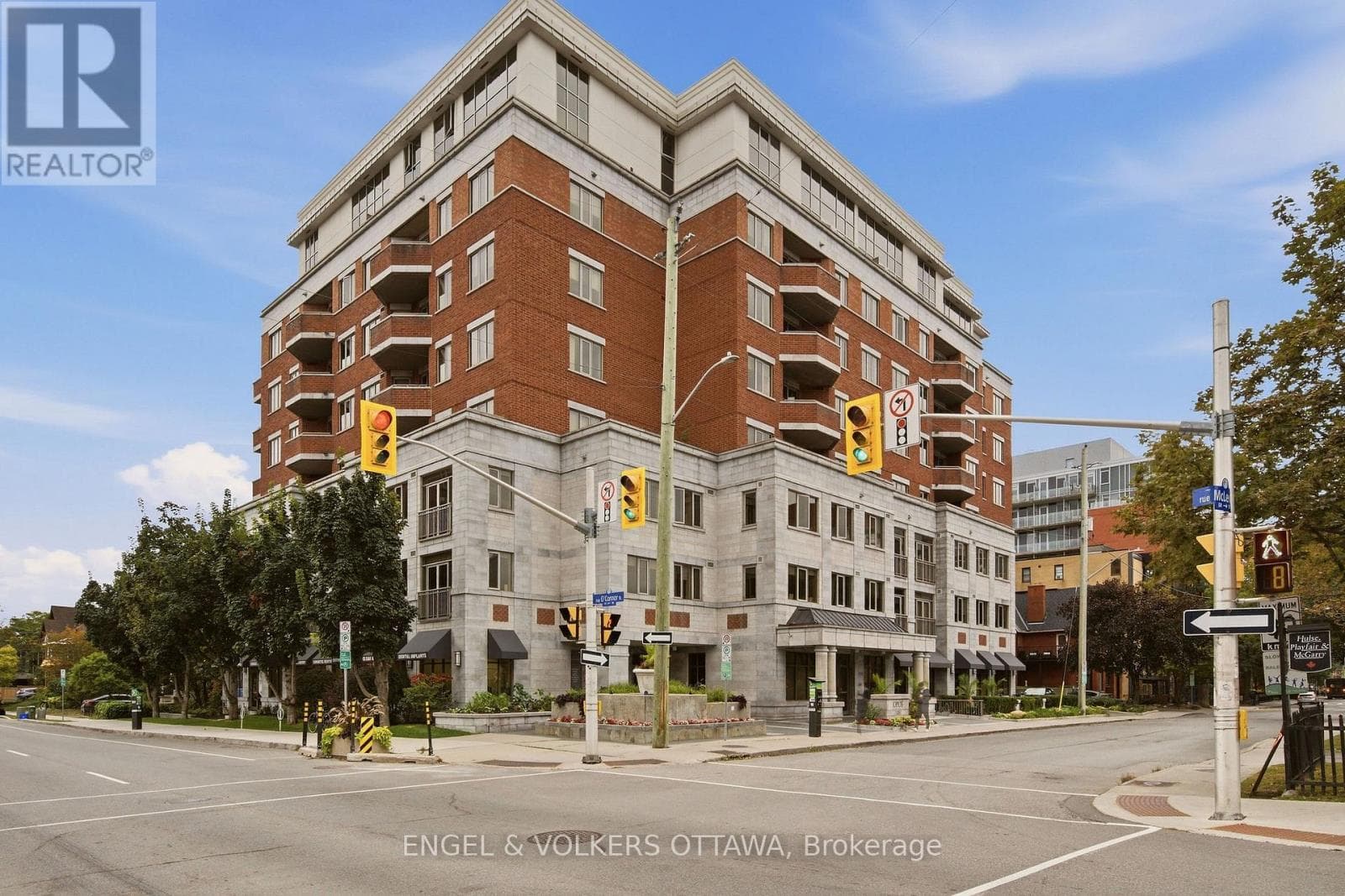 312 - 320 Mcleod Street