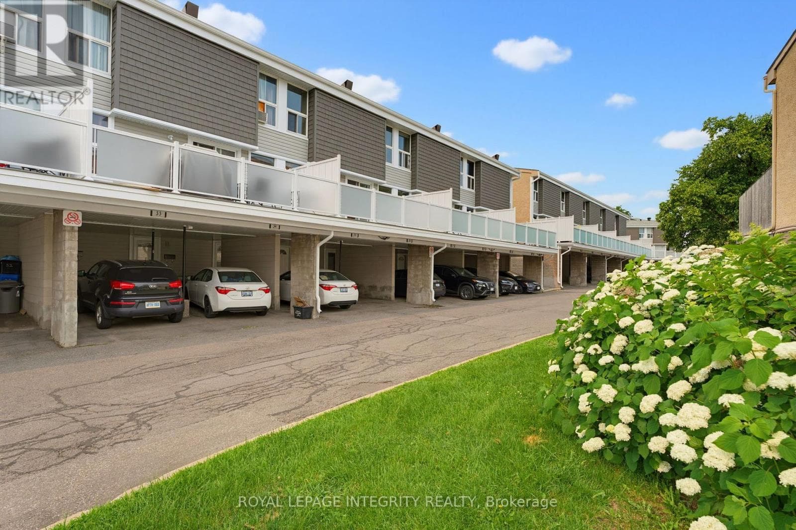 36 - 3415 Uplands Drive
