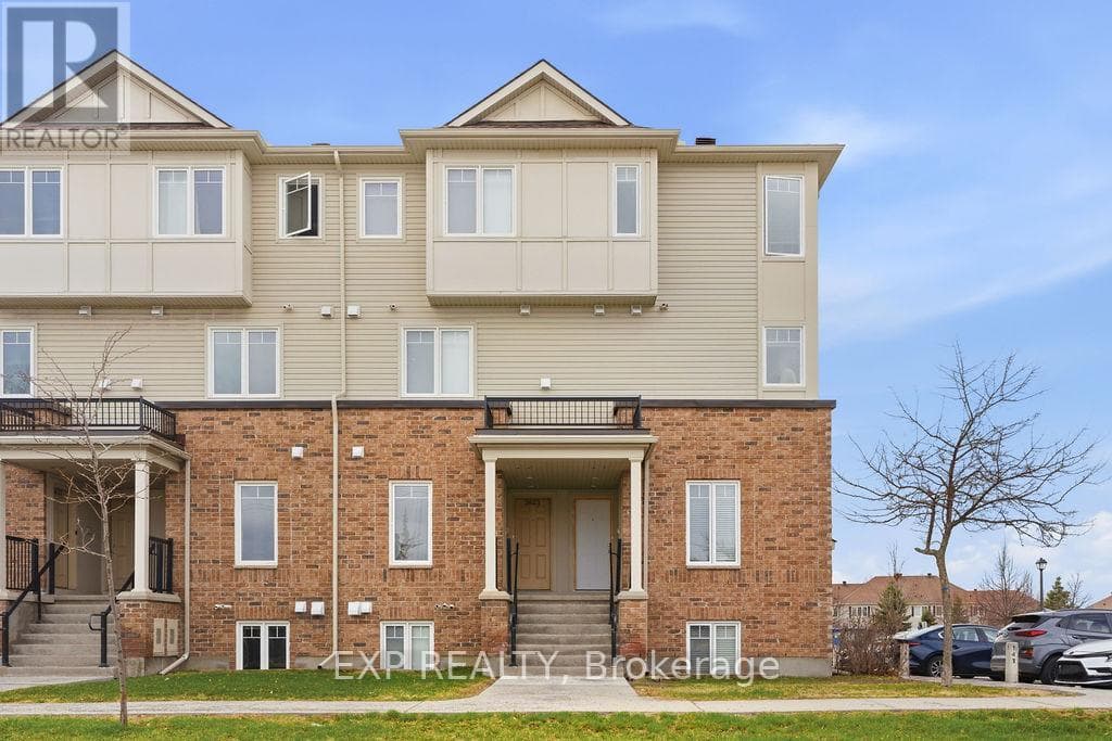 32 - 2621 Longfields Drive