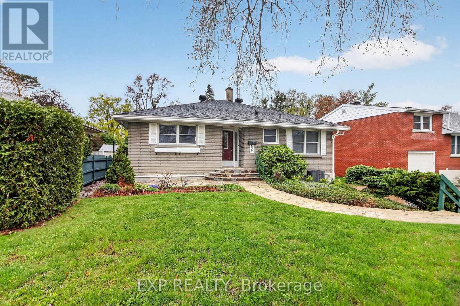 632 Chadburn Avenue