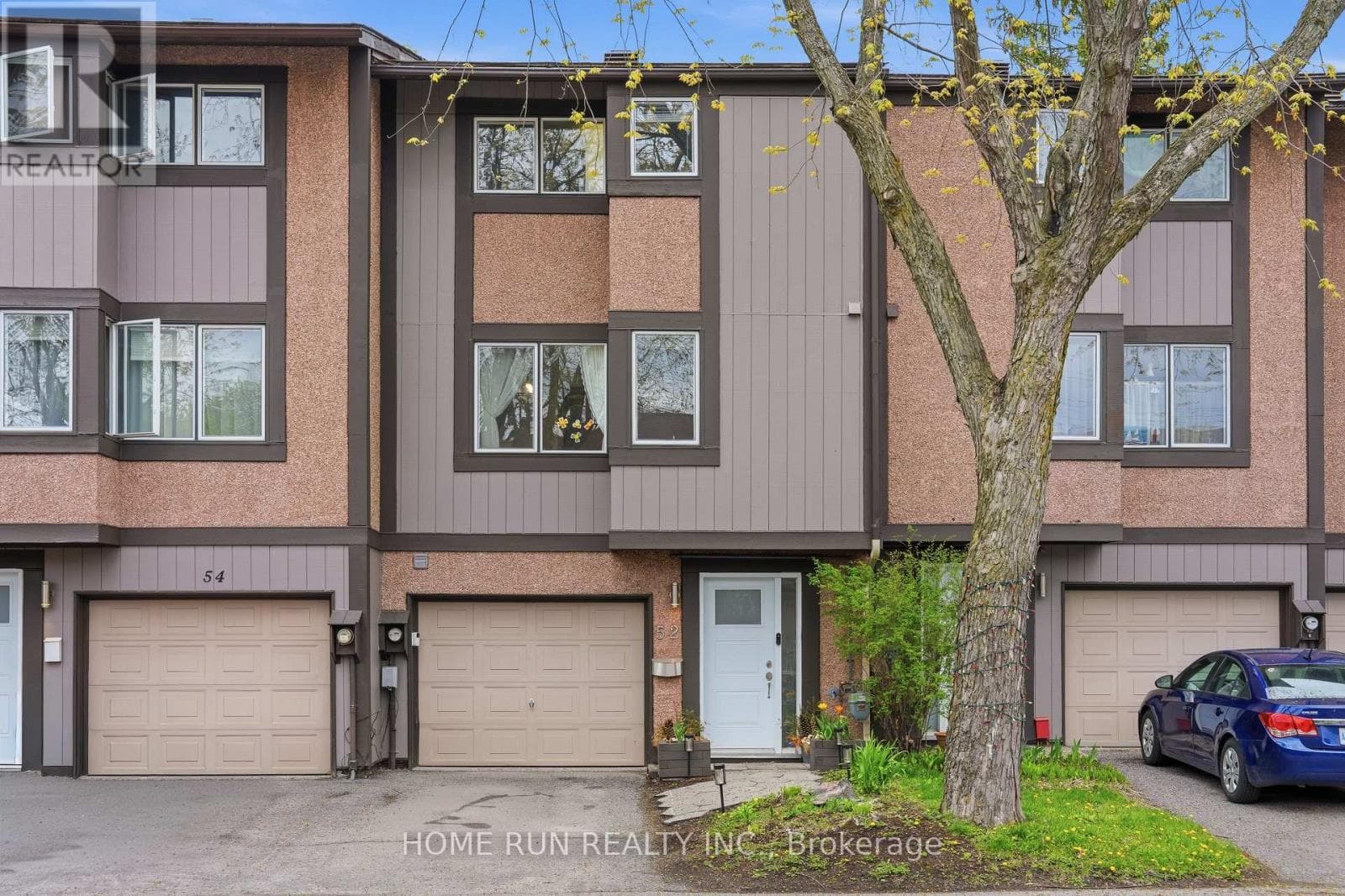 52 Reaney Court