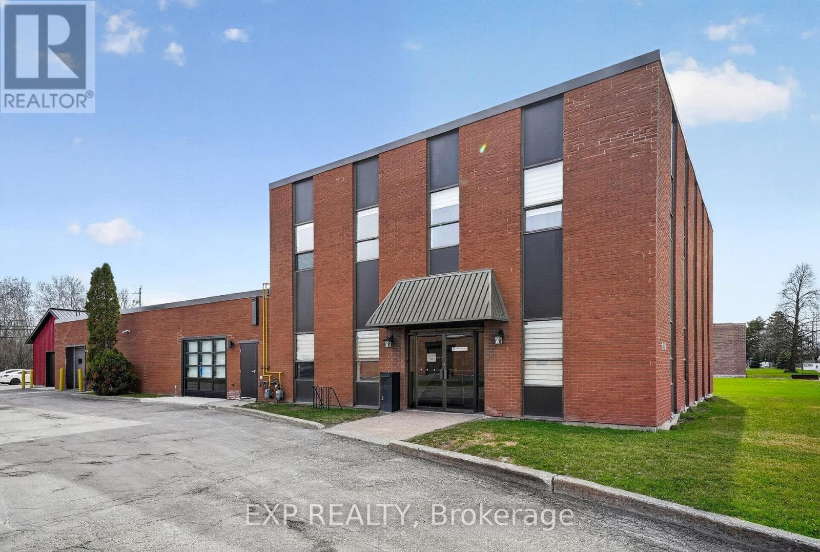 215 Colonnade Road