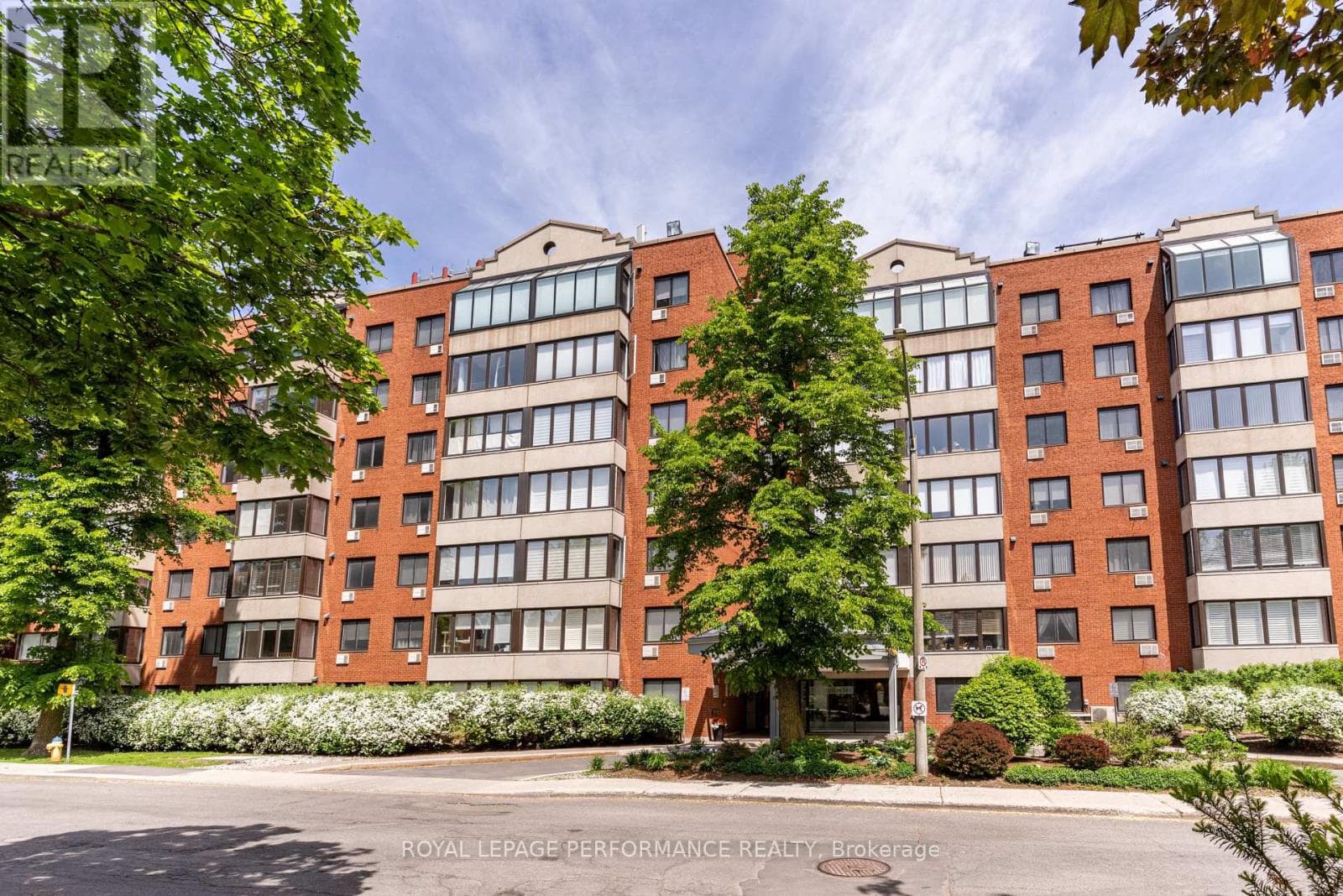 609 - 225 Alvin Road
