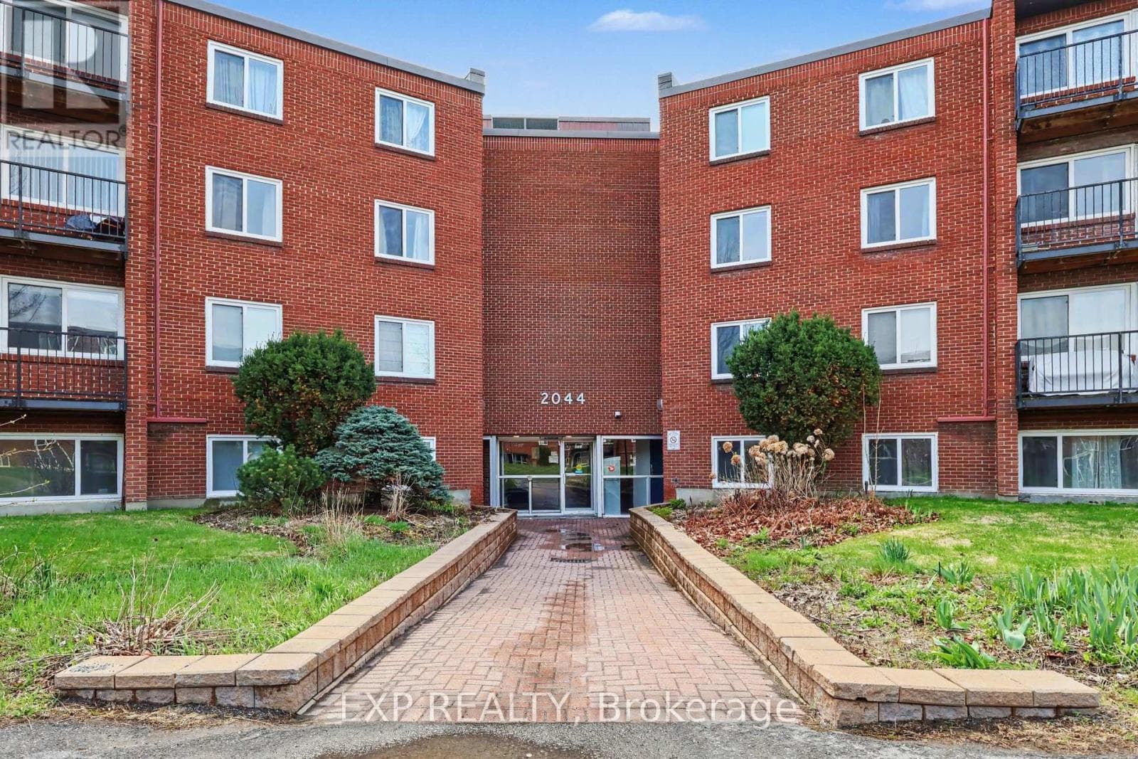 405a - 2044 Arrowsmith Drive