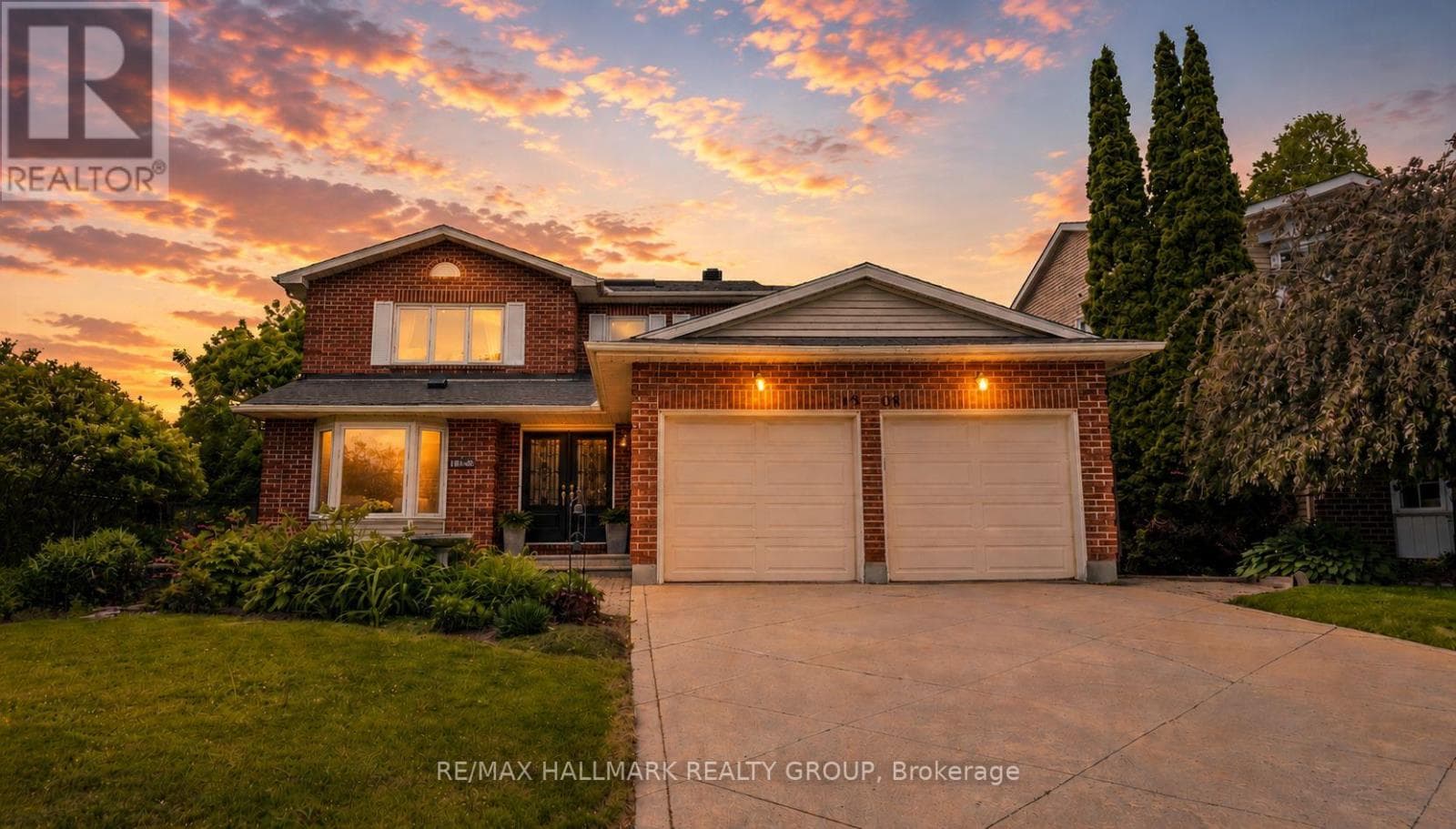 1808 Robinwood Place
