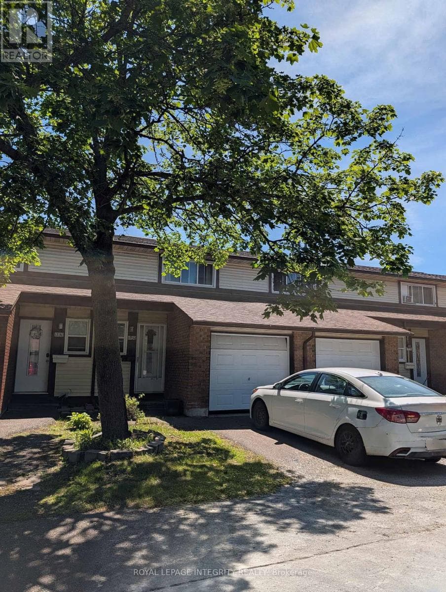83 - 1332 Foxwell Street