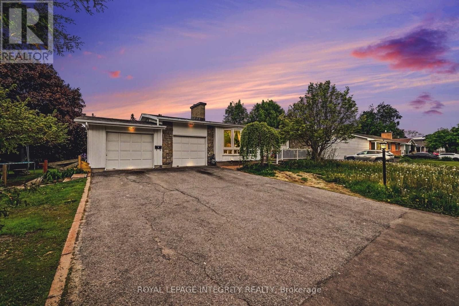 104 Viewmount Drive