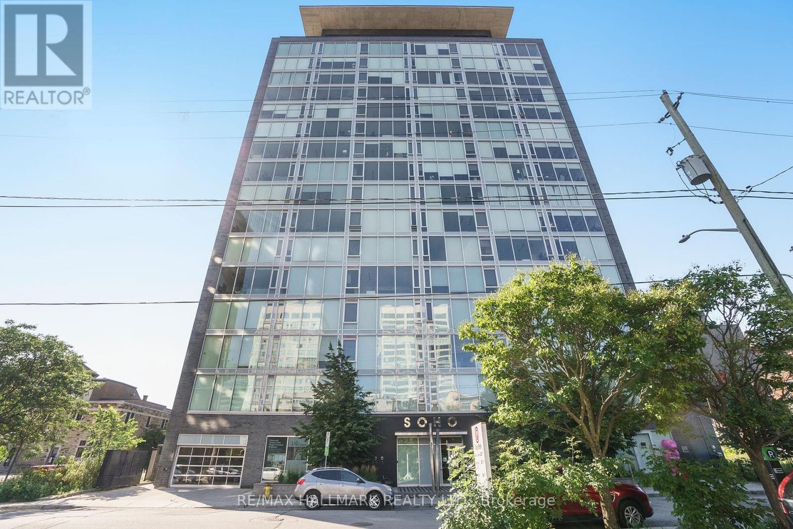 1113 - 300 Lisgar Street