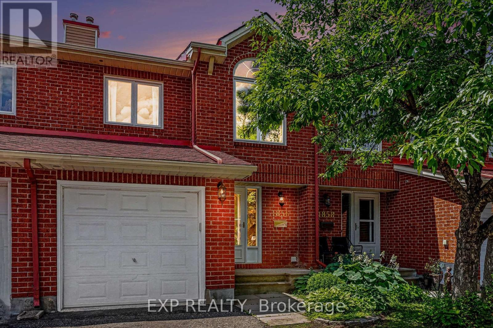 1856 Summerfields Crescent