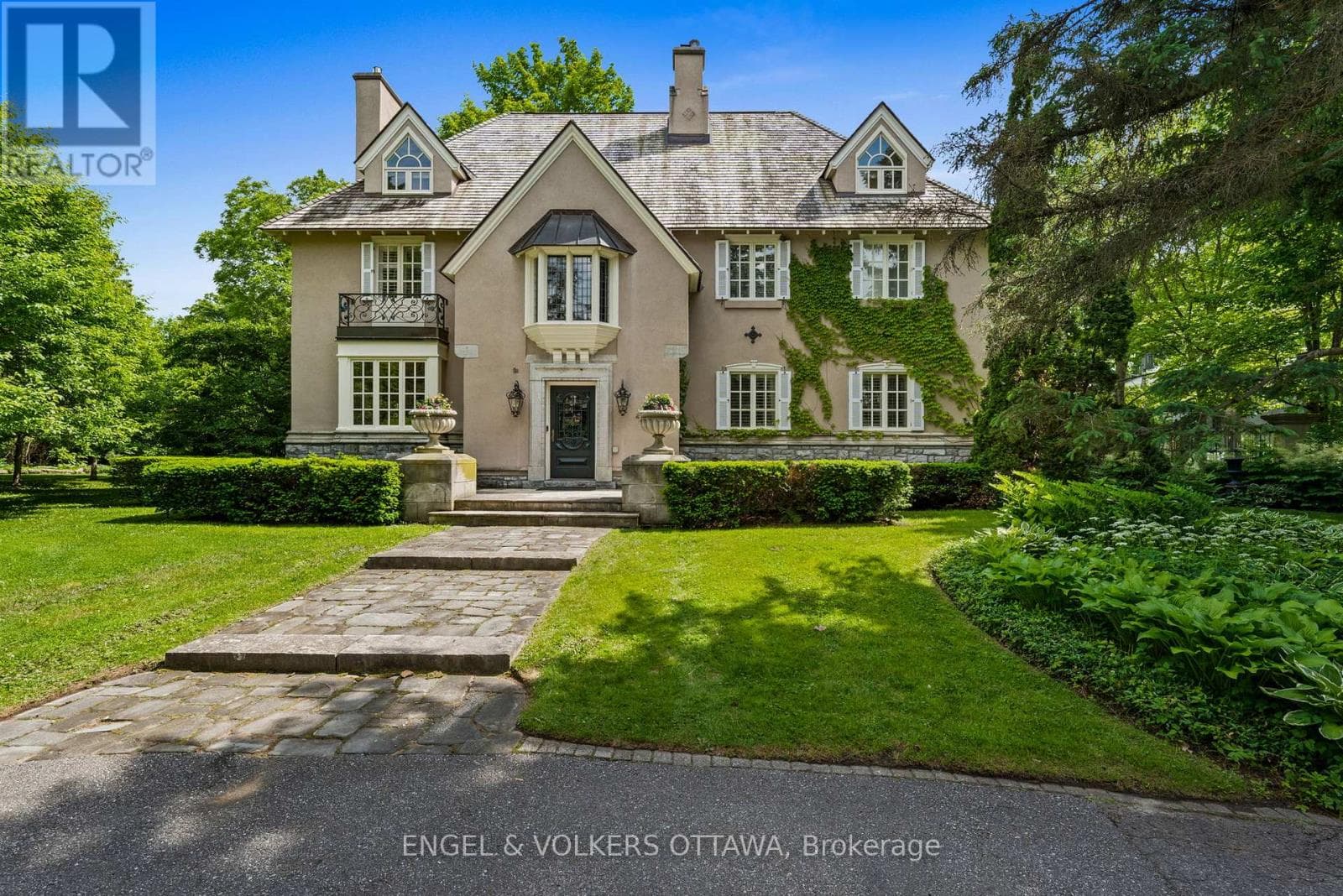 218 Coltrin Road