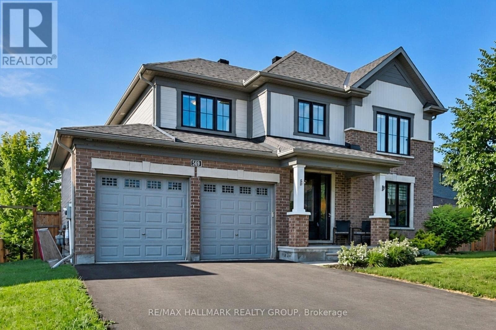 569 Chriscraft Way