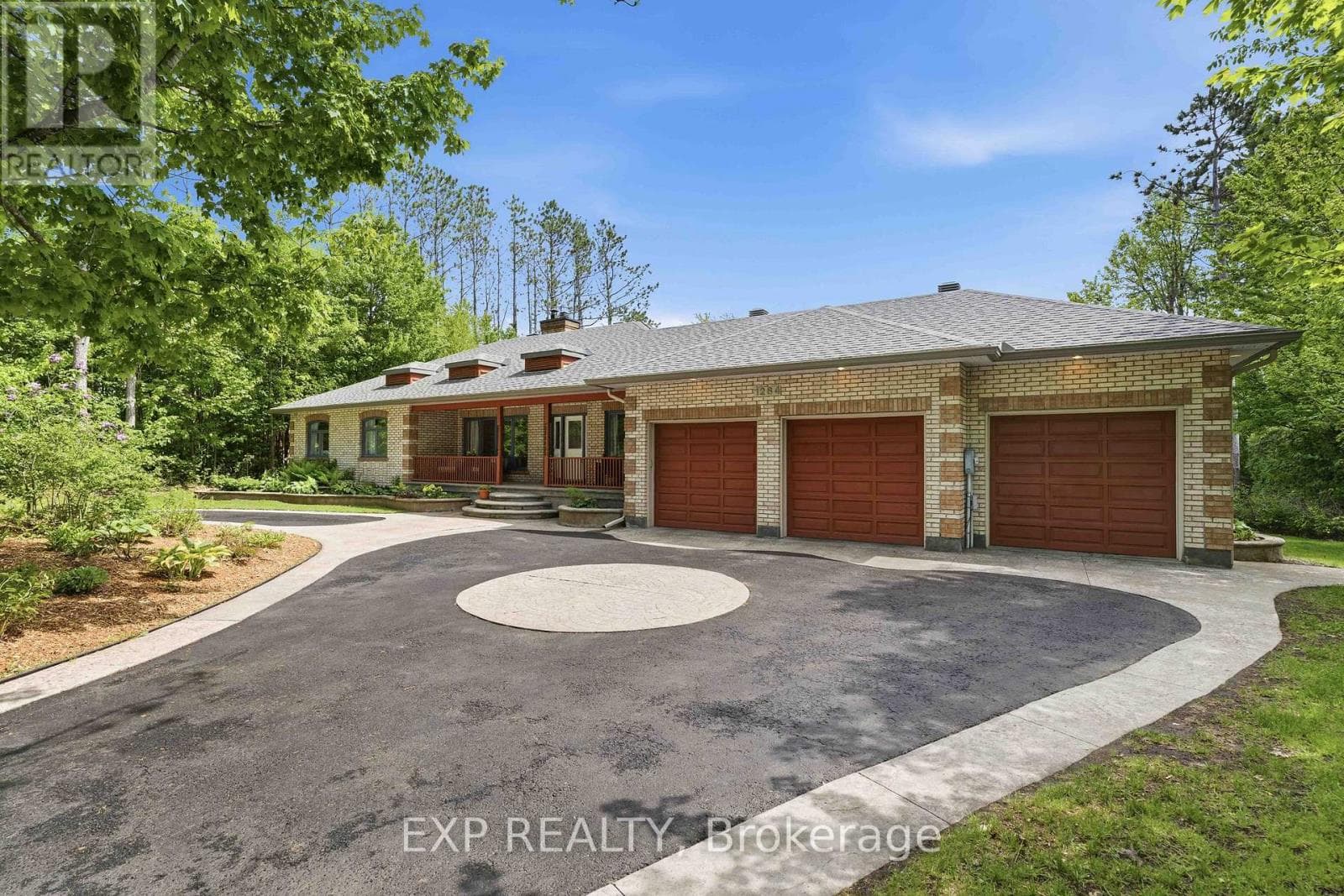 1264 Barnwell Crescent