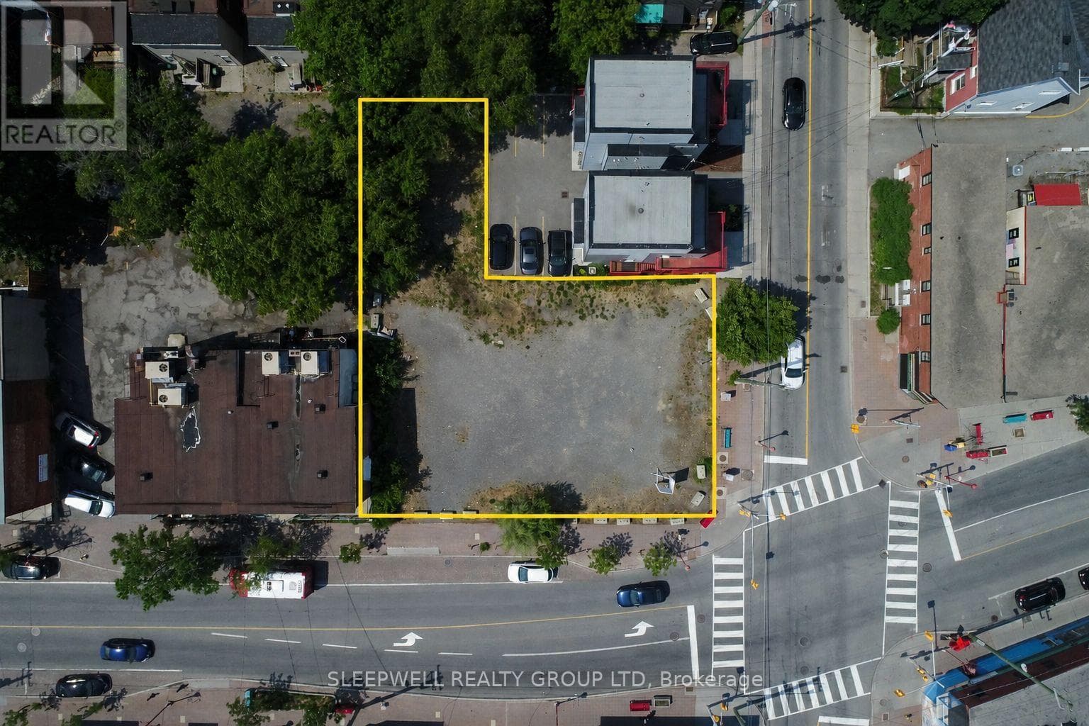 290 Booth Street