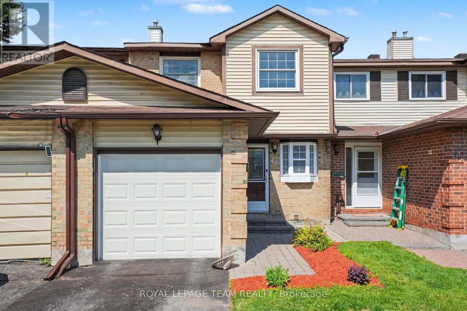42 Sundback Lane