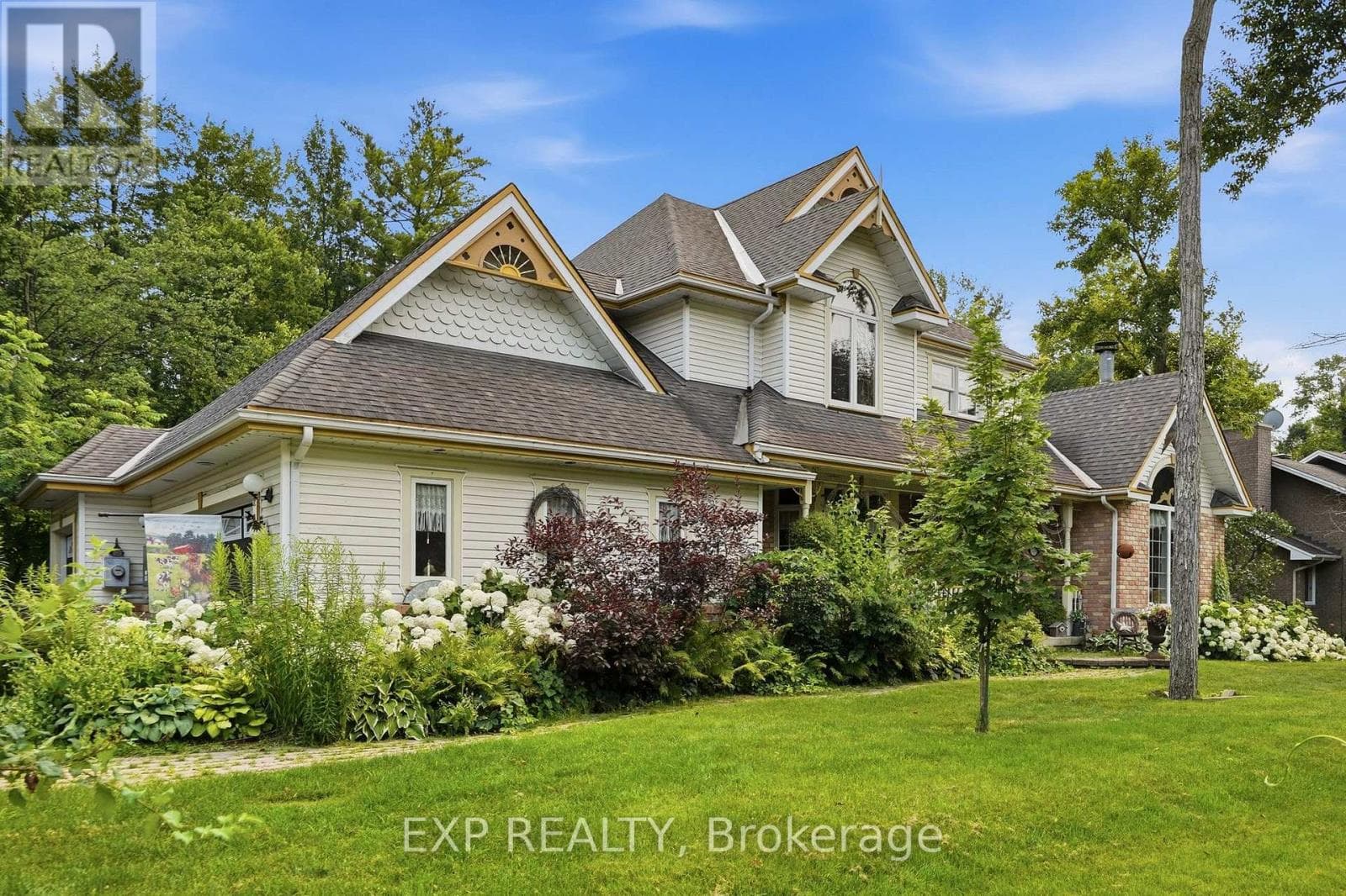 1259 Randboro Crescent
