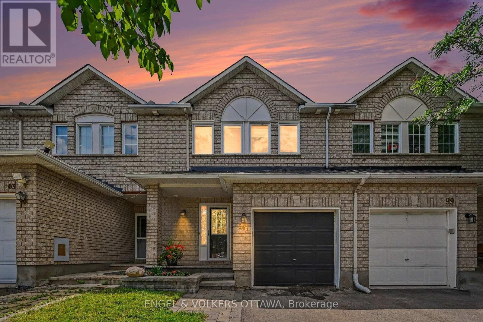 101 Margrave Avenue
