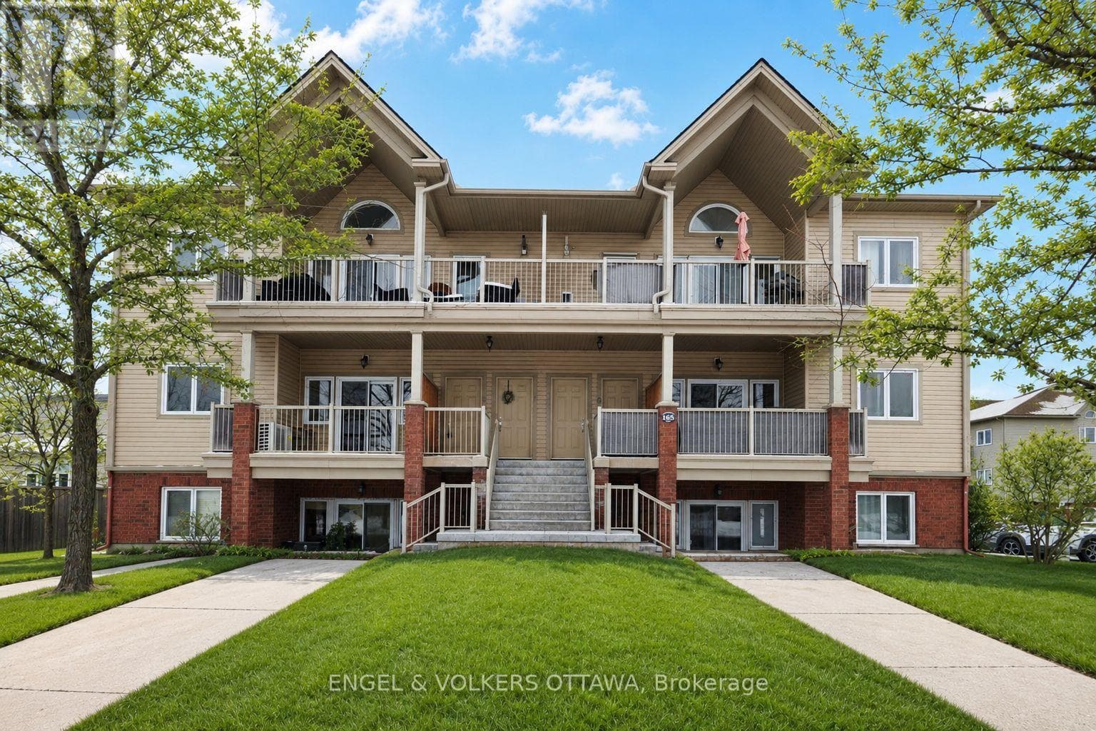 5 - 165 Waterbridge Drive