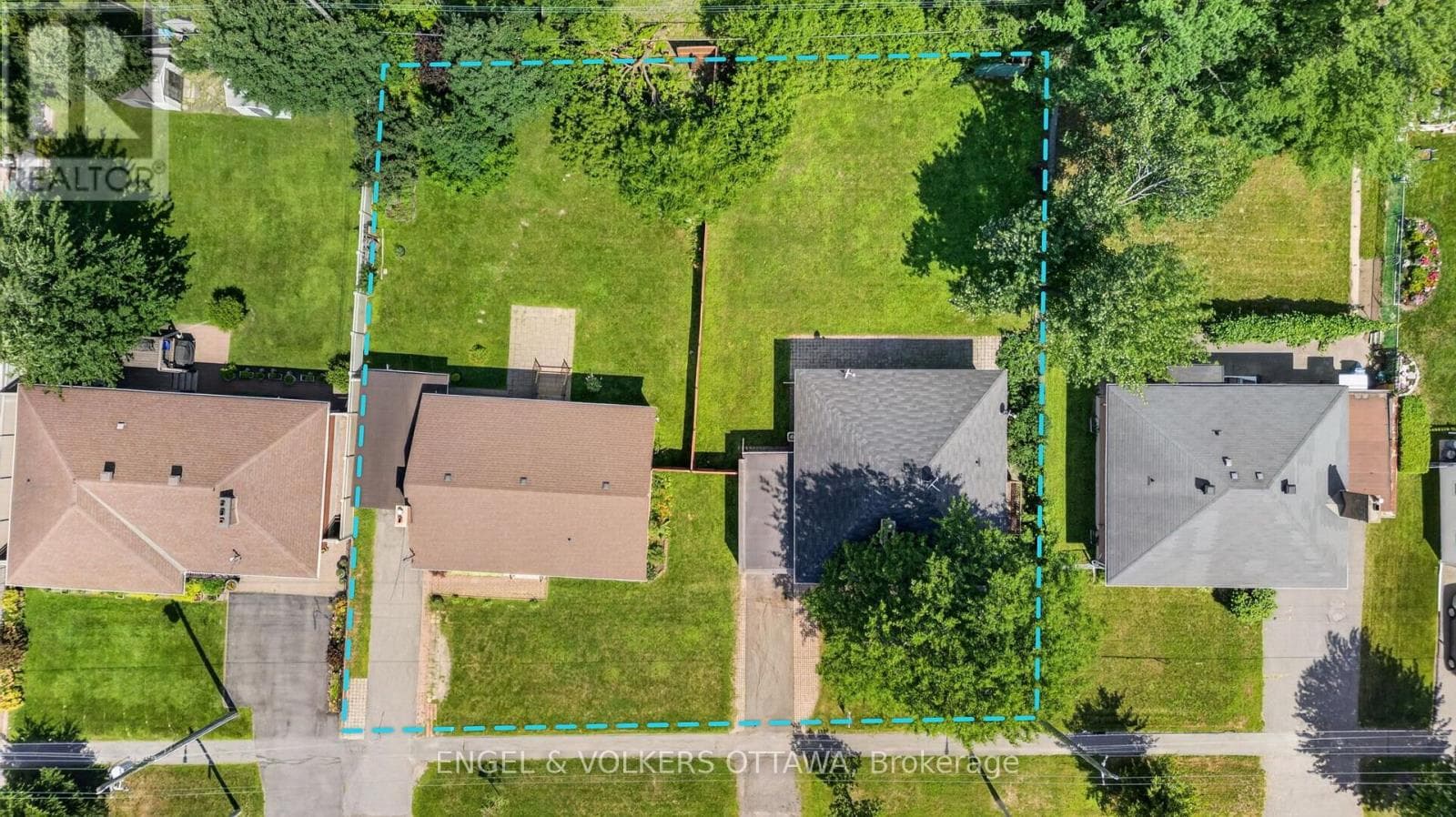 2439-2445 Alta Vista Drive