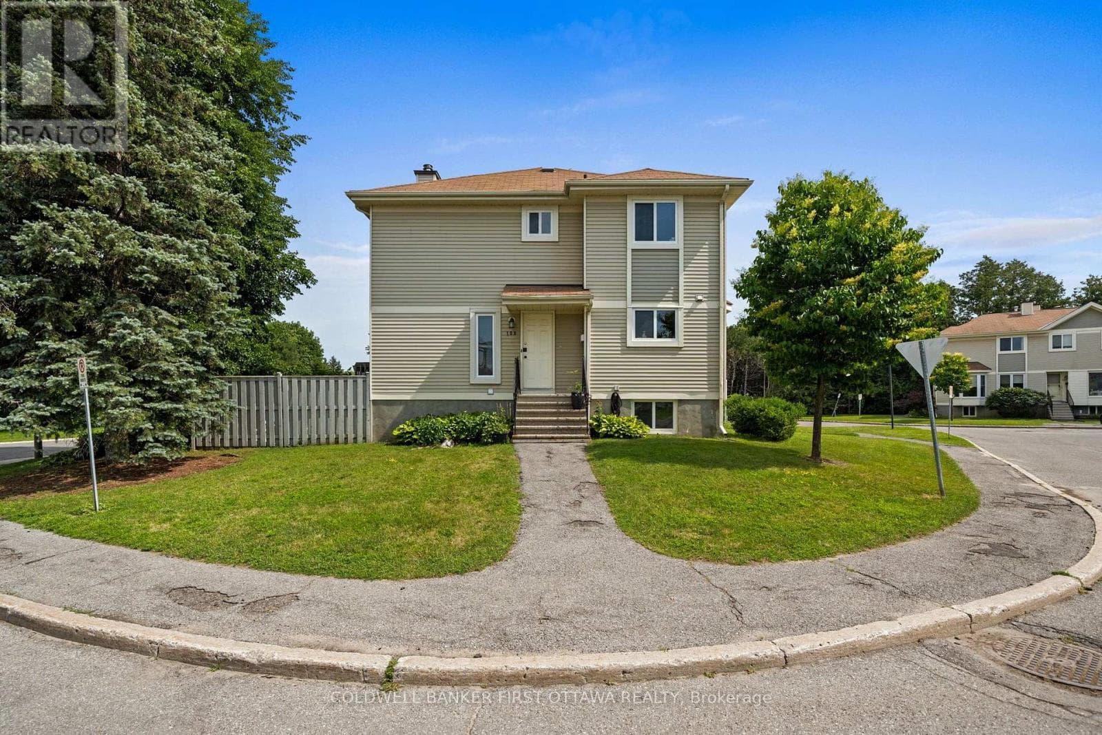 6 - 108 Mcdermot Court