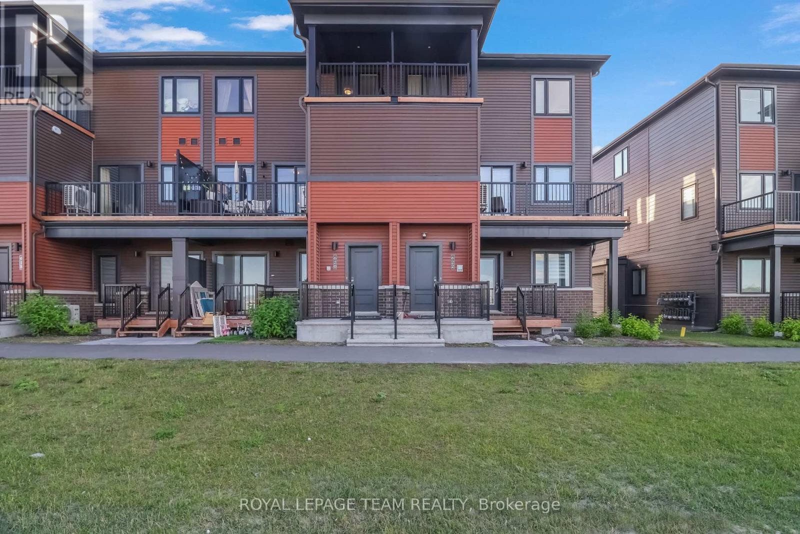 620 Parnian Private