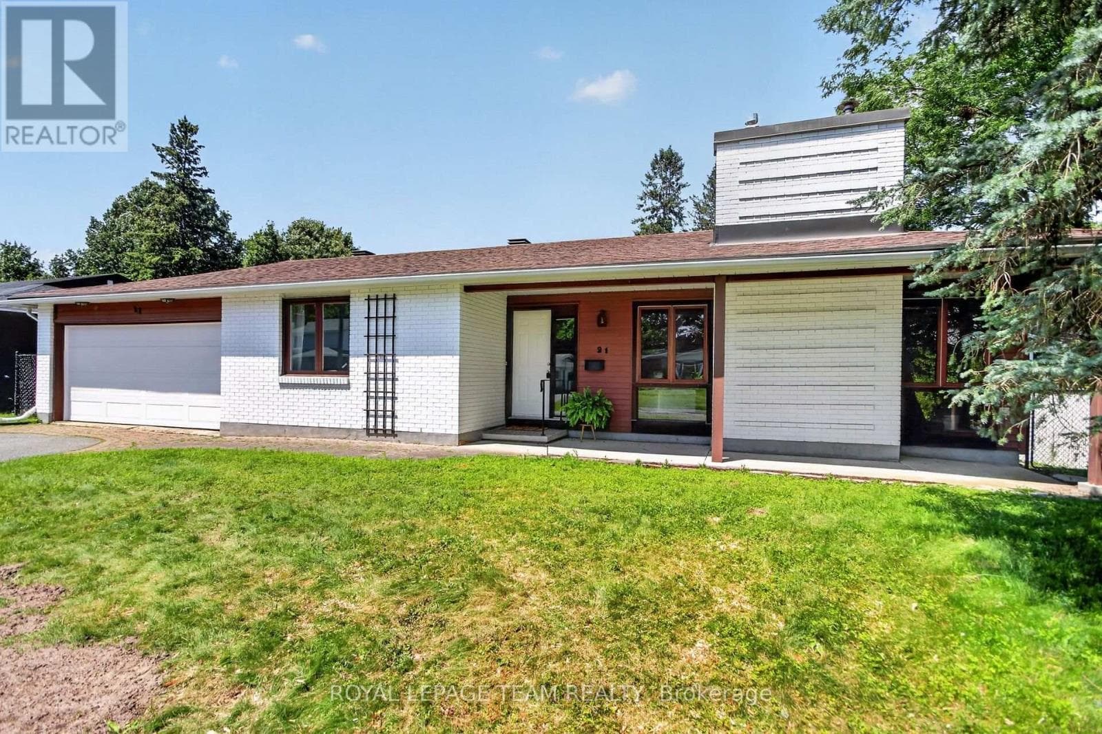 21 Lindhurst Crescent