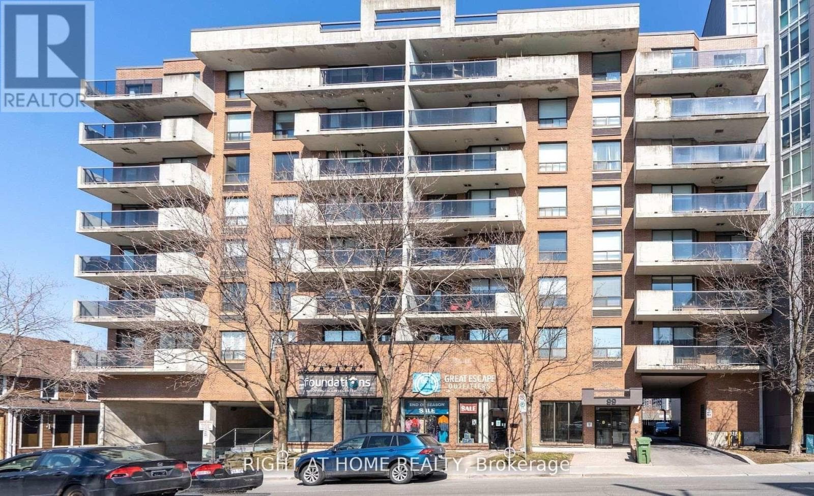 106 - 99 Holland Avenue