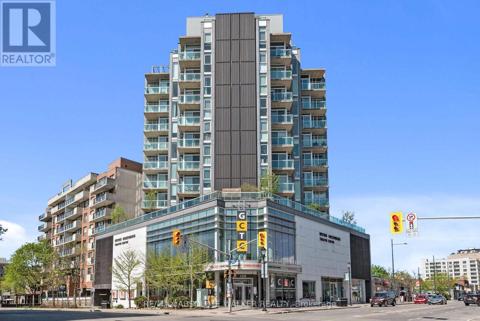 903 - 1227 Wellington Street W